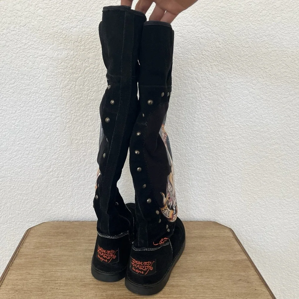 Vintage Ed Hardy Womens 5 Tall Black Suede Geisha Studded Boots Y2K Tattoo Rare